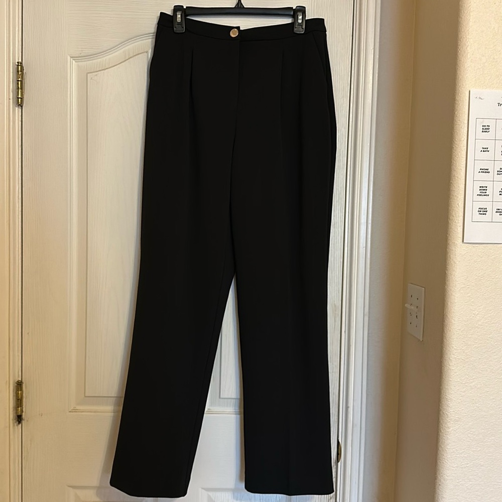 Women’s trousers